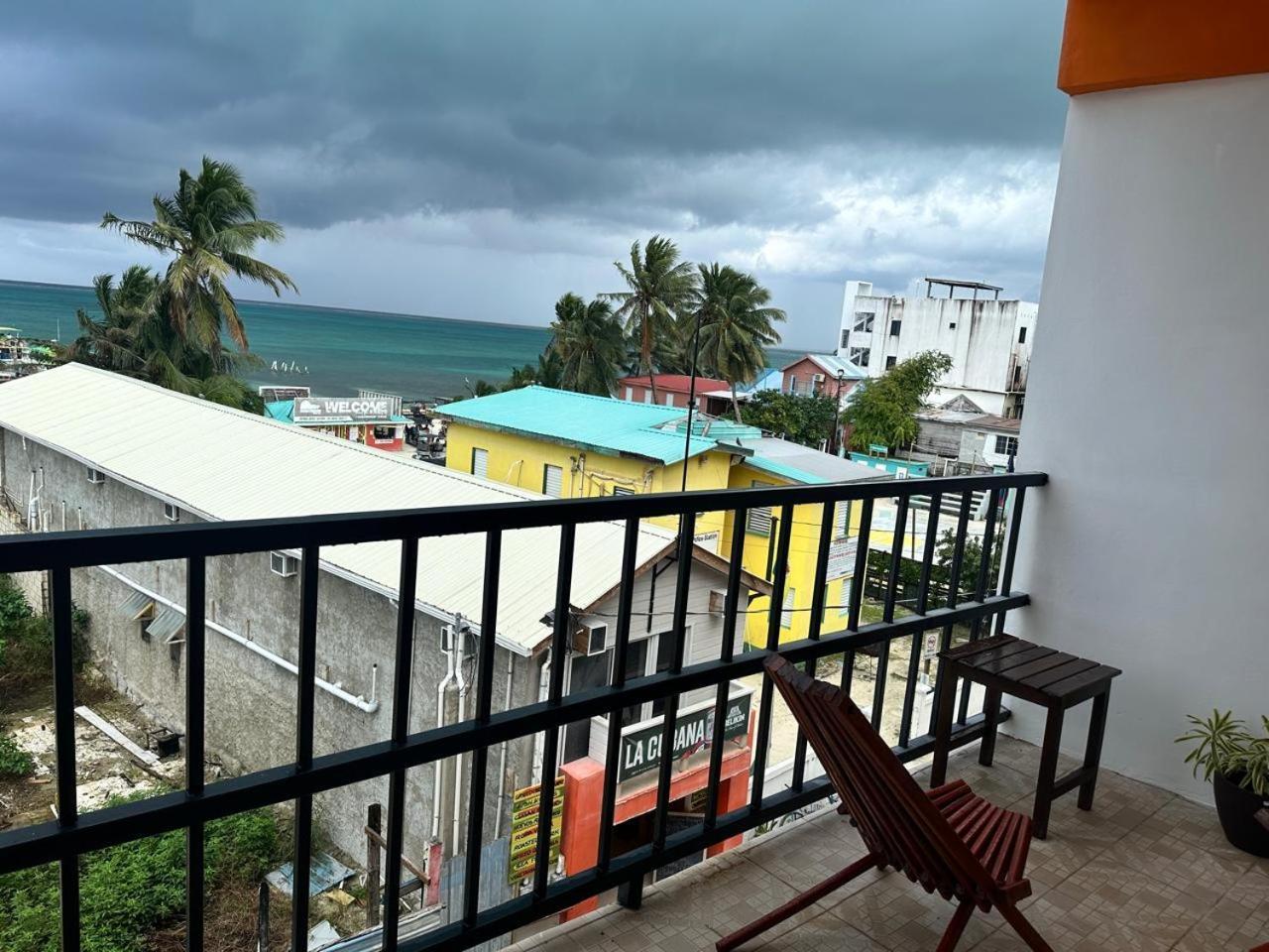 Enjoy Hotel Caye Caulker Luaran gambar