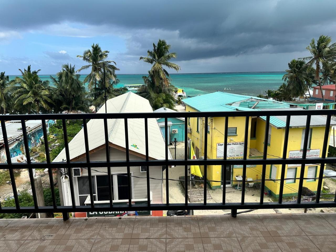 Enjoy Hotel Caye Caulker Luaran gambar